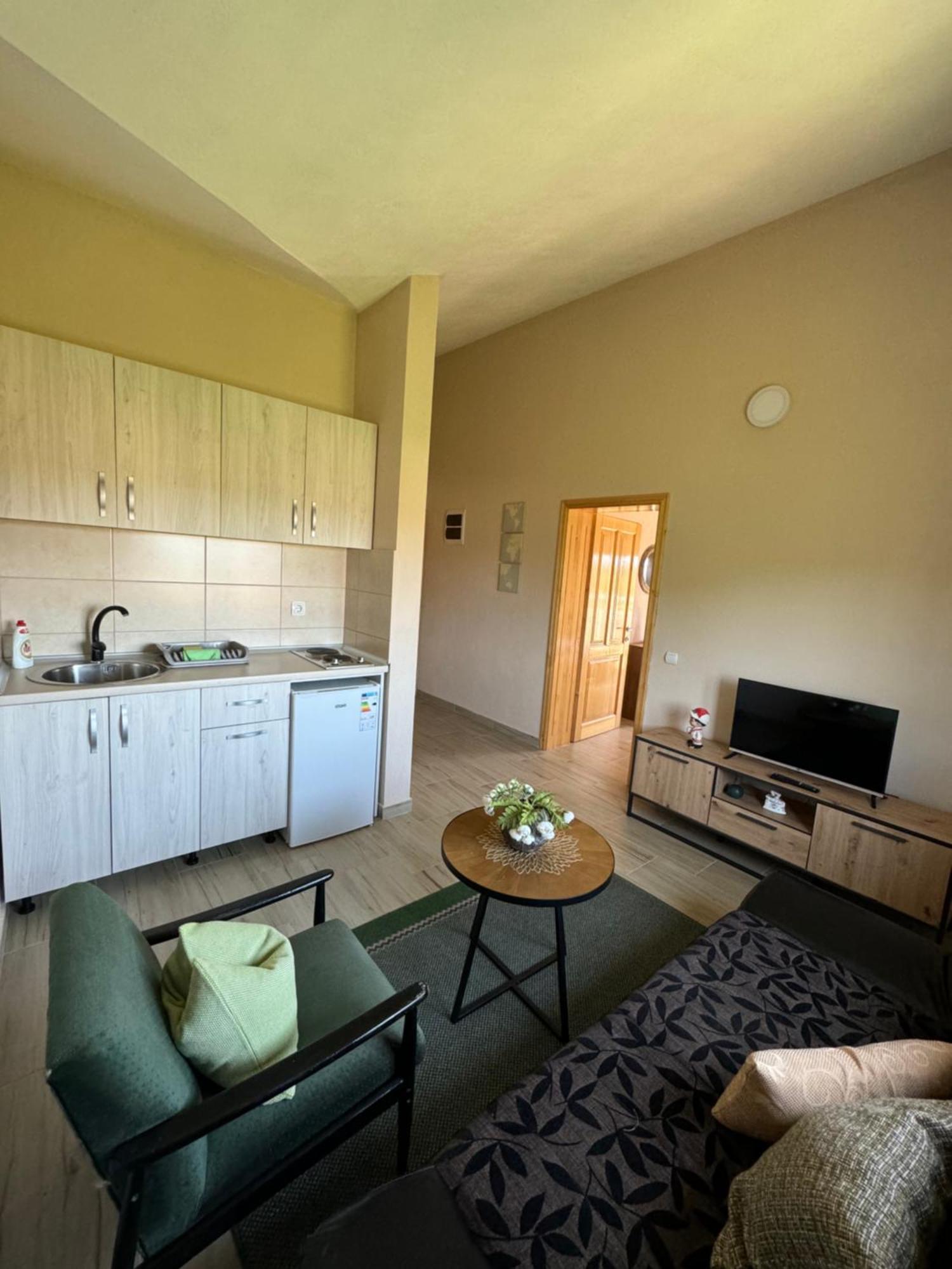 Sunrise House Apartments อุลซิน ภายนอก รูปภาพ