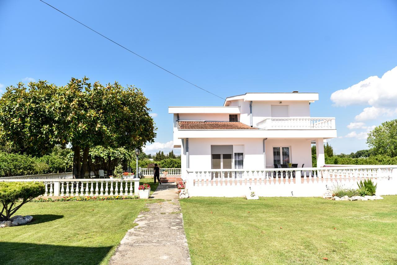 Sunrise House Apartments อุลซิน ภายนอก รูปภาพ